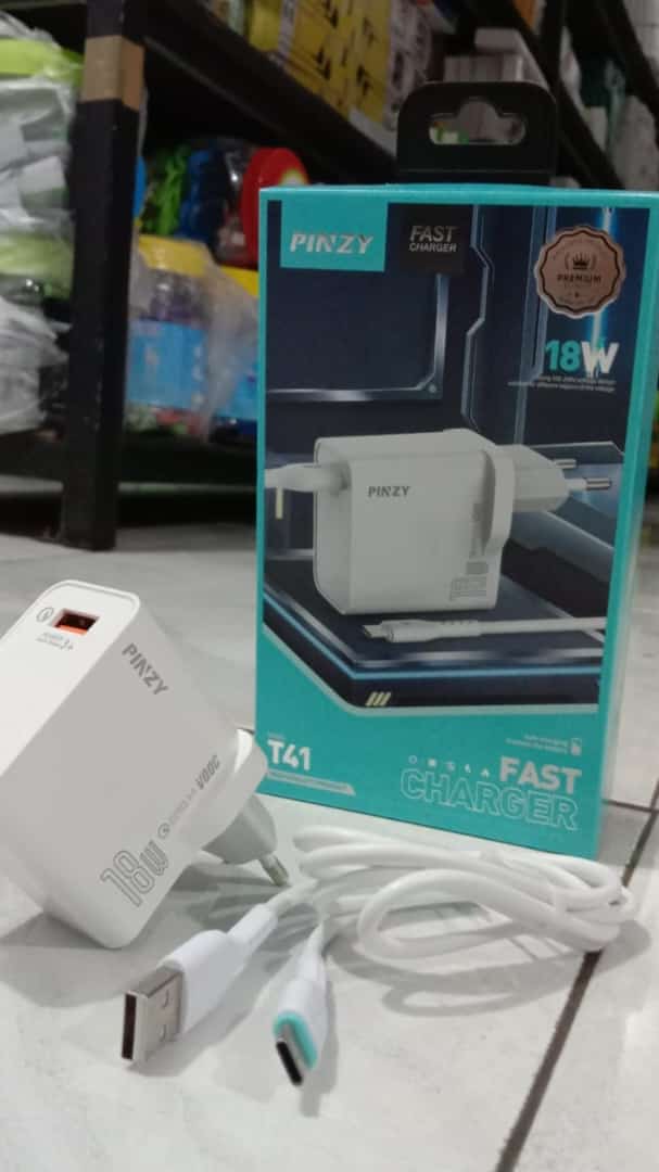 TRAVEL CHARGER PINZY T41 18W TYPE C USB